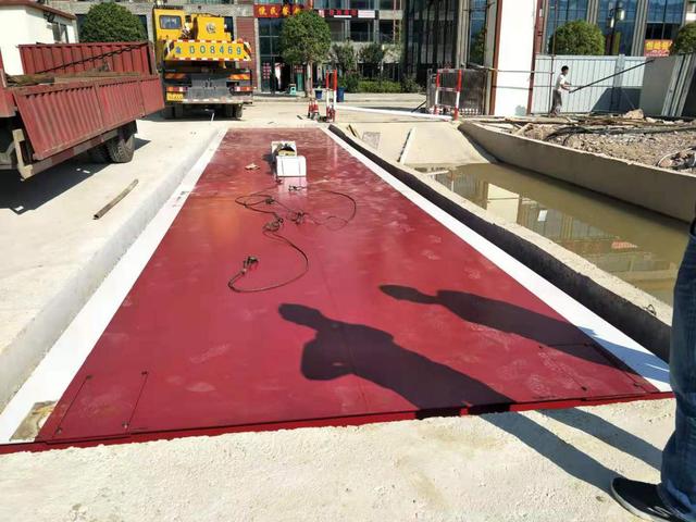 江陰天億計(jì)量告訴你電子汽車(chē)衡標(biāo)定方法都有哪些?